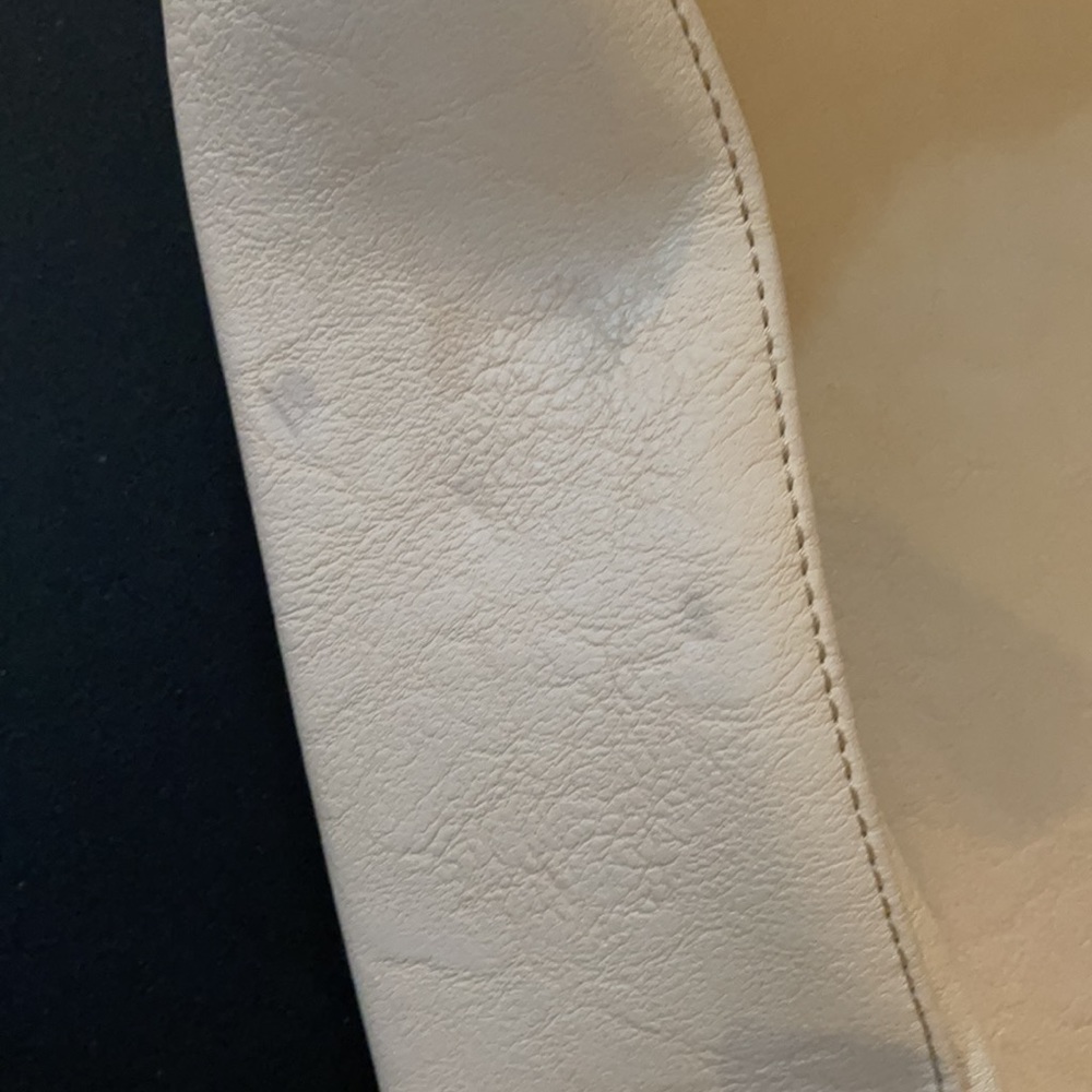 MW Purse - Picture 3 of 6
